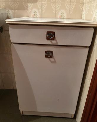 mobiletto cucina