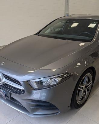 MERCEDES-BENZ A 180 d Automatic Premium