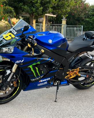 Yamaha r1 2004