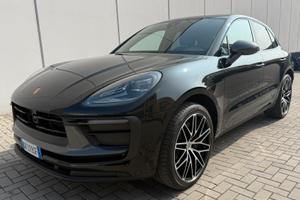 Porsche Macan T