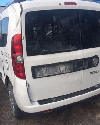 FIAT DOBLO AN 2010 198A3000 1598 GASOLIO KW 77