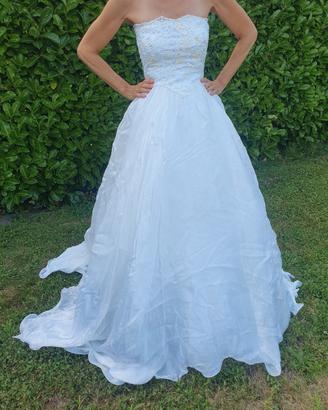 vestito da sposa in seta