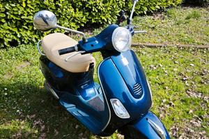Vespa LX 50 2T Blu metallizzato