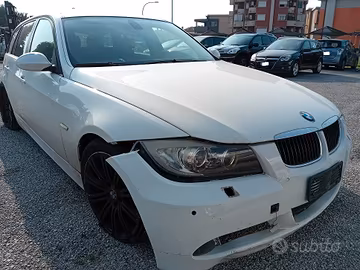 RICAMBI BMW 320D SW ANNO 2008