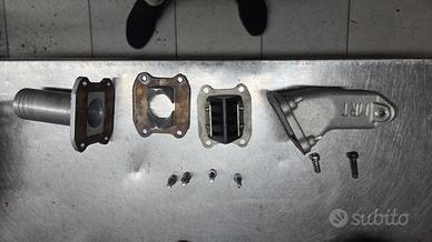 collettore Vespa mrt per 132 / 136 Malossi  