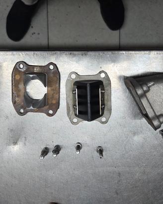 collettore Vespa mrt per 132 / 136 Malossi  