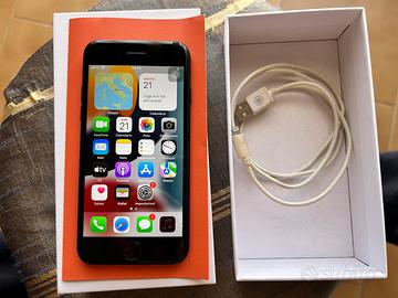 IPhone 7 Black (nero opaco) 32 gb
