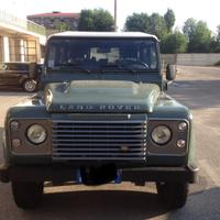 Land Rover Defender 110