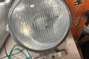 faro anteriore ducati monster