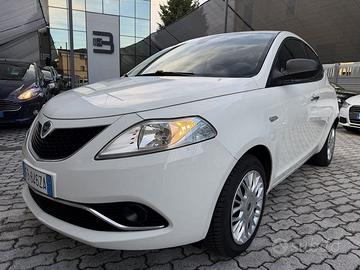 Lancia Ypsilon 1.2 Gold 69cv IDONEA NEOPATENT...