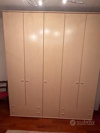 Armadio per camera da letto