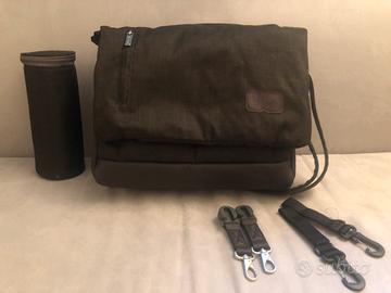 Borsa per passeggino con fasciatoio e portabiberon