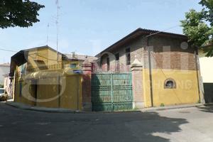 Casa Indipendente Cento [Cod. rif V0005VRG]