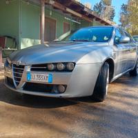 Alfa Romeo 159