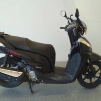 Honda SH 300 Sporty