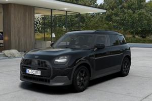 MINI Countryman D Blackyard