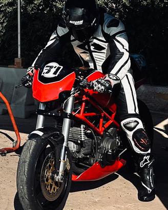 Ducati monster 600 pista
