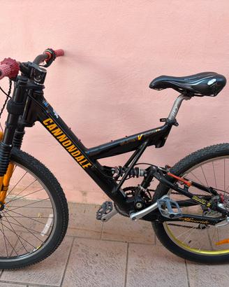 Bici MTB Cannodale