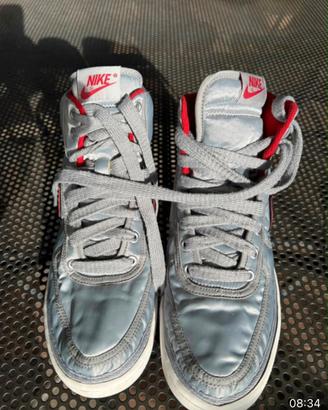 Sneaker Nike argento