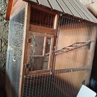 Voliera artigianale in legno