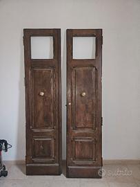 Portoncino in legno di castagno massello