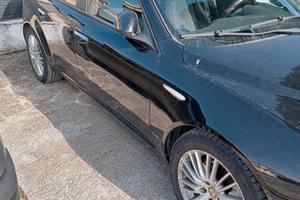  automobile alfa romeo 159