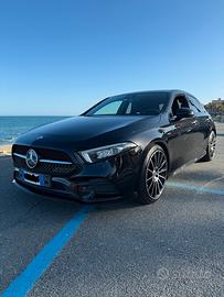 Mercedes-Benz A 180d auto premium night edition