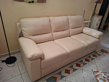 coppia divani pelle beige