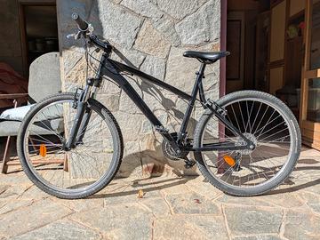 Bicicletta Rockrider st50