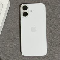 Apple iPhone 16