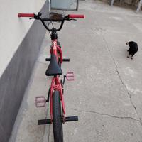 Bicicletta BMX 