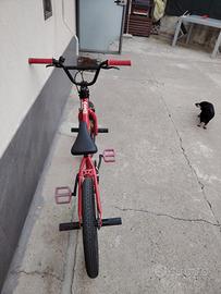 Bicicletta BMX 
