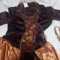 costume Carnevale o storico stile 1700