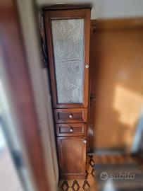 Mobiletto bagno / ingresso