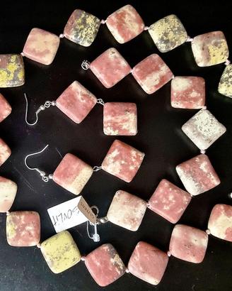 Set di gioielli in howlite dal design
