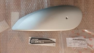 Guancia fianchetto dx serbatoio ducati scrambler

