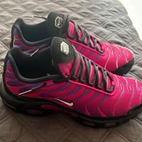 NIKE TN