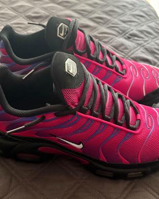 NIKE TN