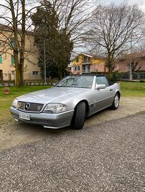Mercedes SL 320