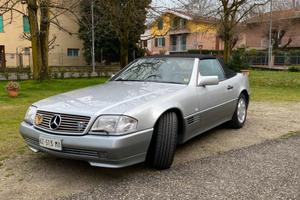 Mercedes SL 320