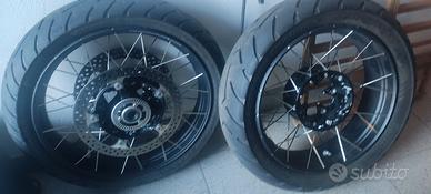 Cerchi a raggi BMW R1300GS