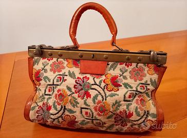 Borsa a bauletto 