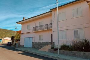 Narbolia- Abitazione indipendente con giardino e g