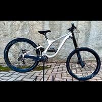 Lapierre DH