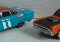 2 Model Disney Pixar, Plymouth Roadrunner - Mattel