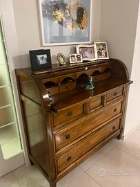 Antico cassettone como’ con ribalta a rullo