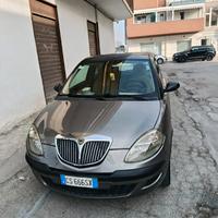 LANCIA Y 
