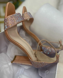 tacchi alti da donna 10