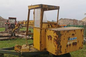 Ragno caricatore agricolo carica letame