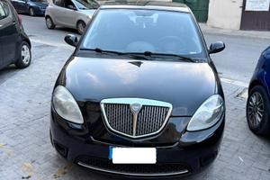 Lancia Ypsilon 2009 1.3 MultiJet